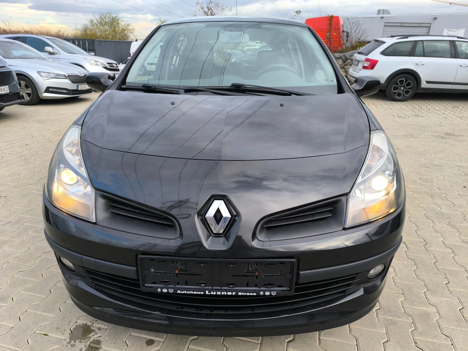 Renault Clio 1.5dci 86kc подгрев, круиз контрол, климатроник, снимка 1