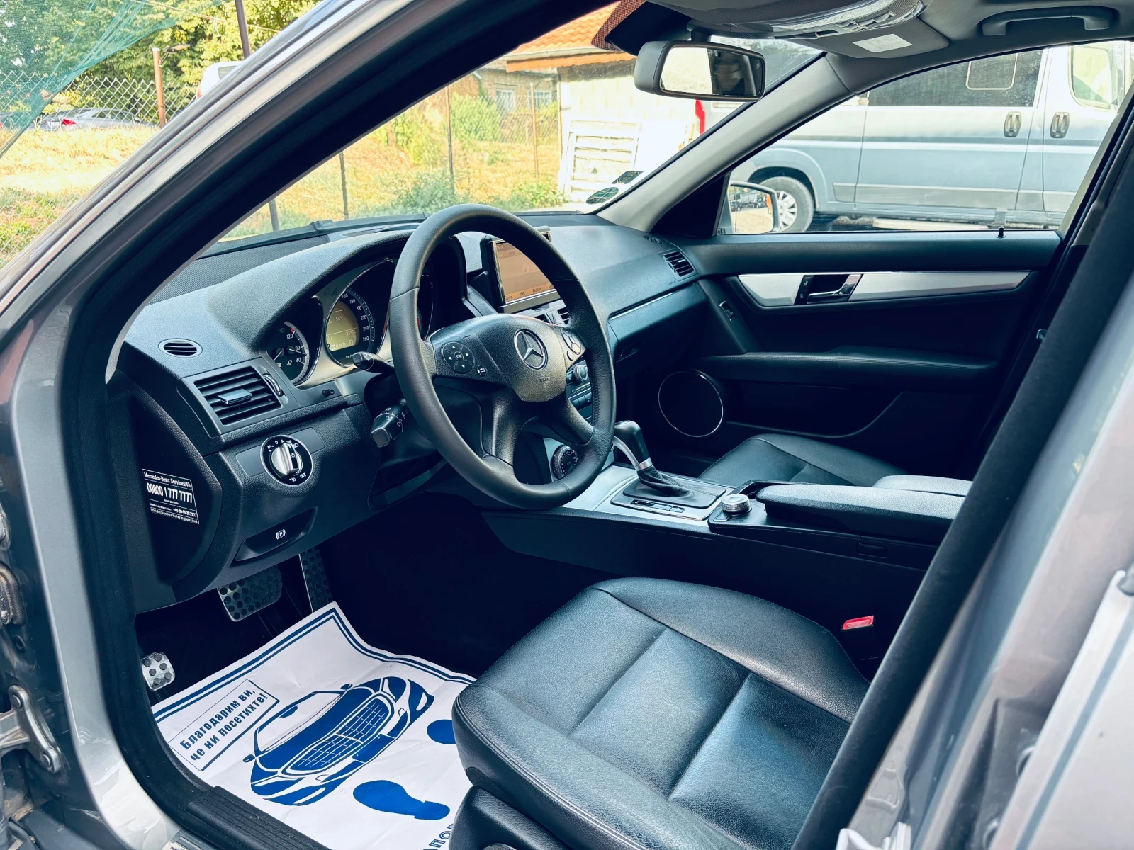Mercedes-Benz C 350  - изображение 7