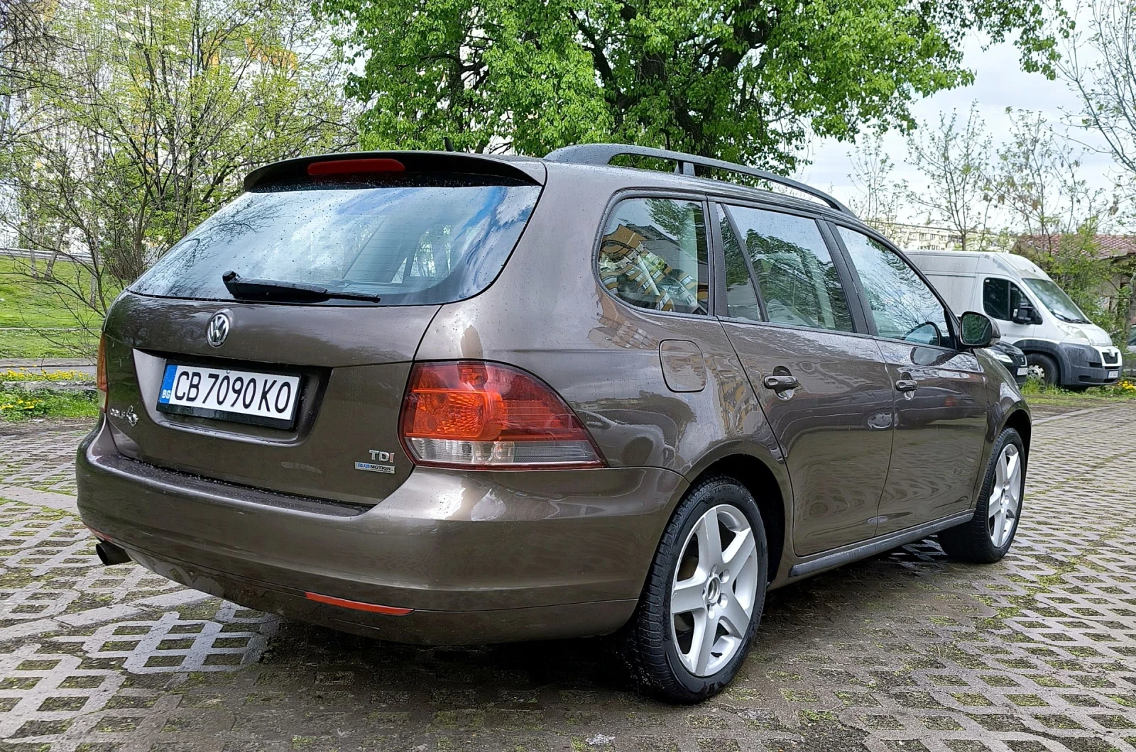 VW Golf 1.6 tdi - изображение 5