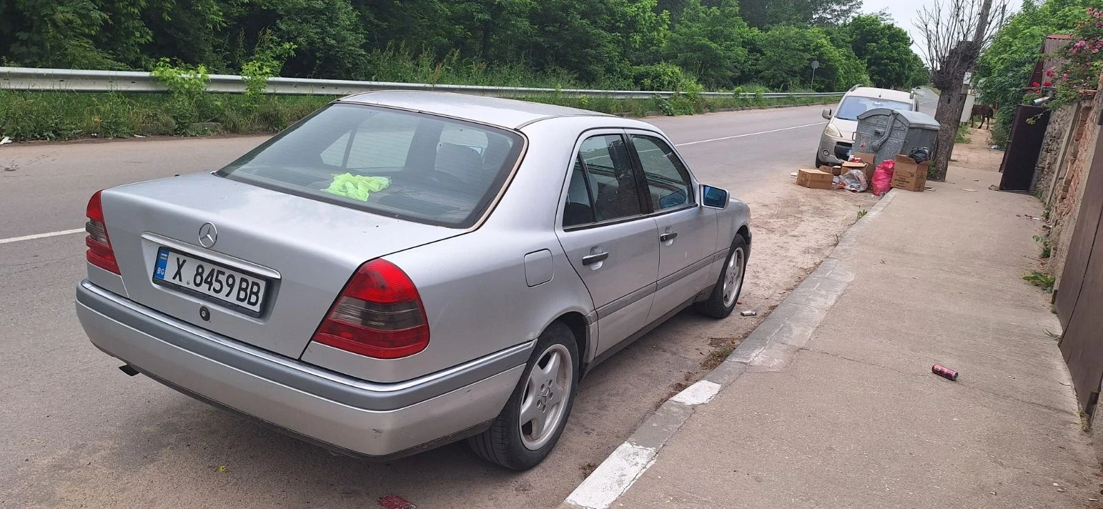 Mercedes-Benz C 180  - изображение 6