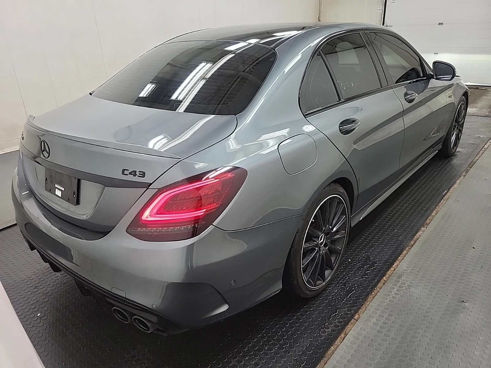 Mercedes-Benz C 43 AMG CARFAX* ОПЦИЯ ЗА ФИНАНСИРАНЕ*  - изображение 6