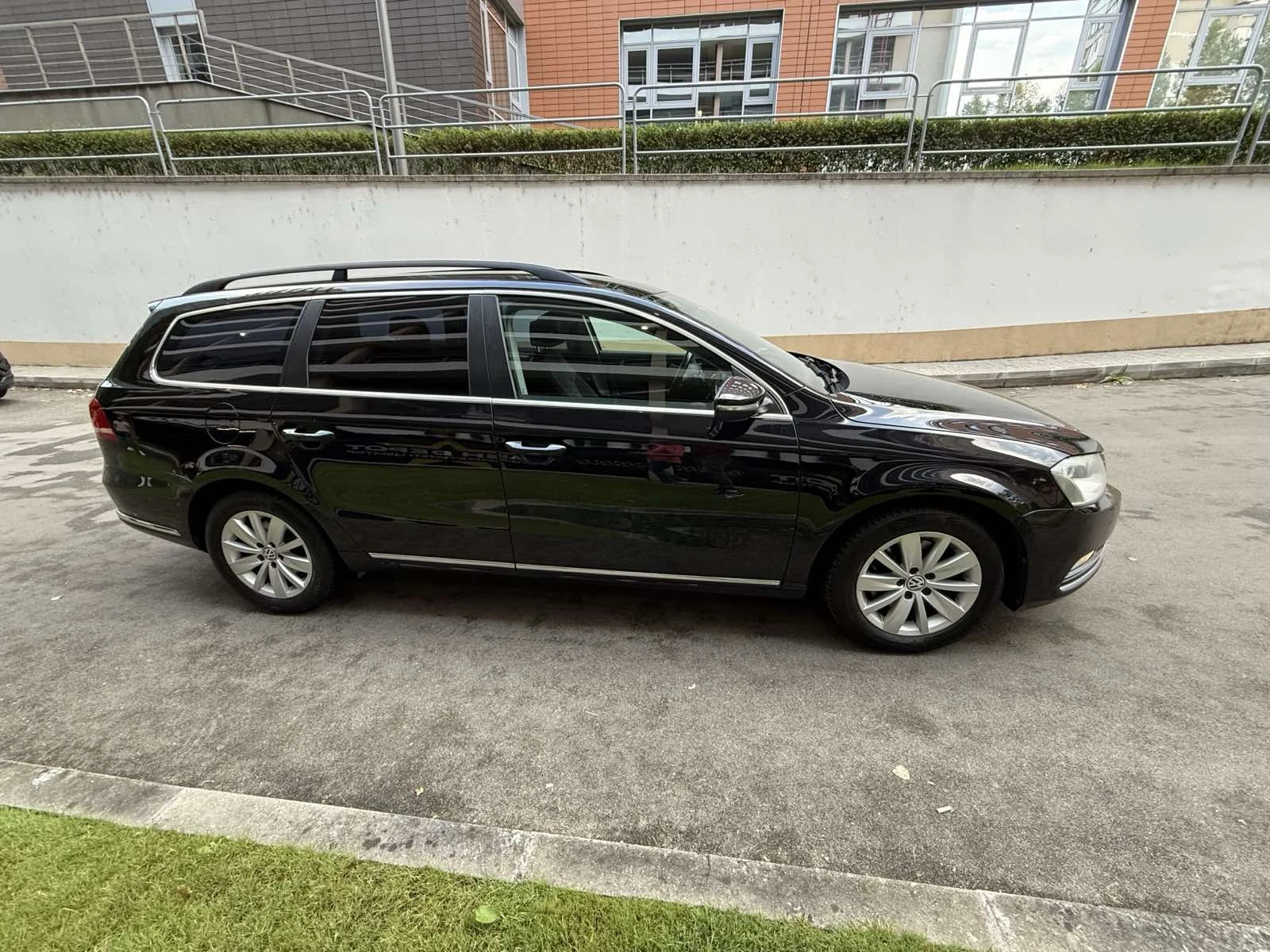 VW Passat B7  2.0TDI - N1 - изображение 4