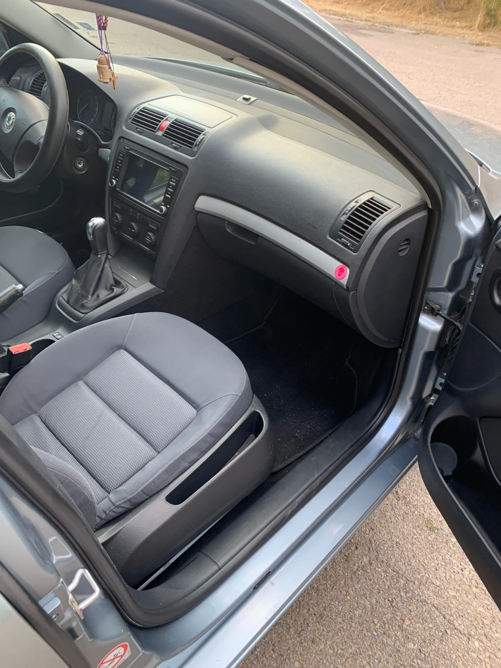 Skoda Octavia 2 1.9 TDI  - изображение 10