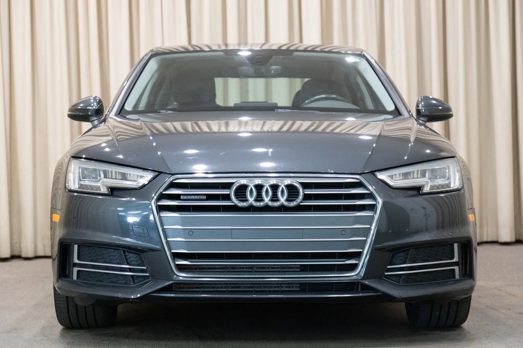 Audi A4 2.0T Premium Plus - изображение 2