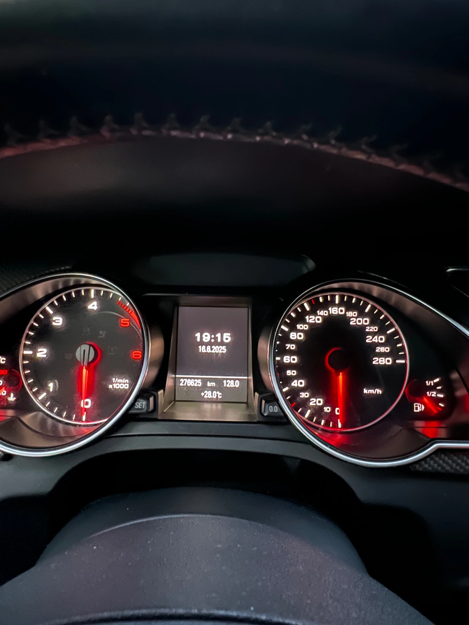 Audi A5 S line+ Quattro 3.0 TDI  | Mobile.bg   15