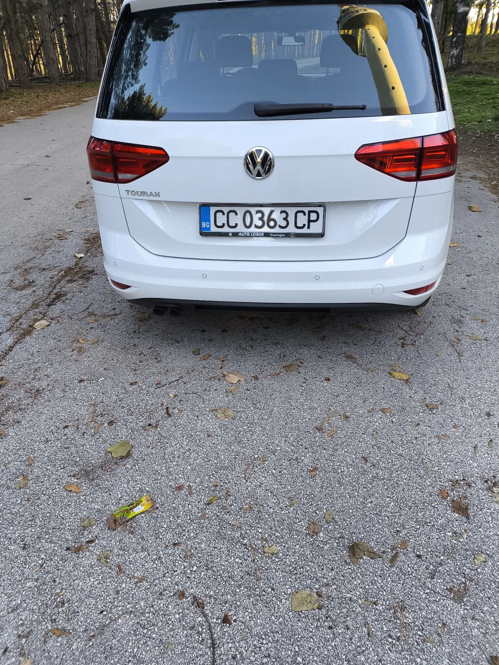 VW Touran 2.0 TDI  150 DSG - изображение 4