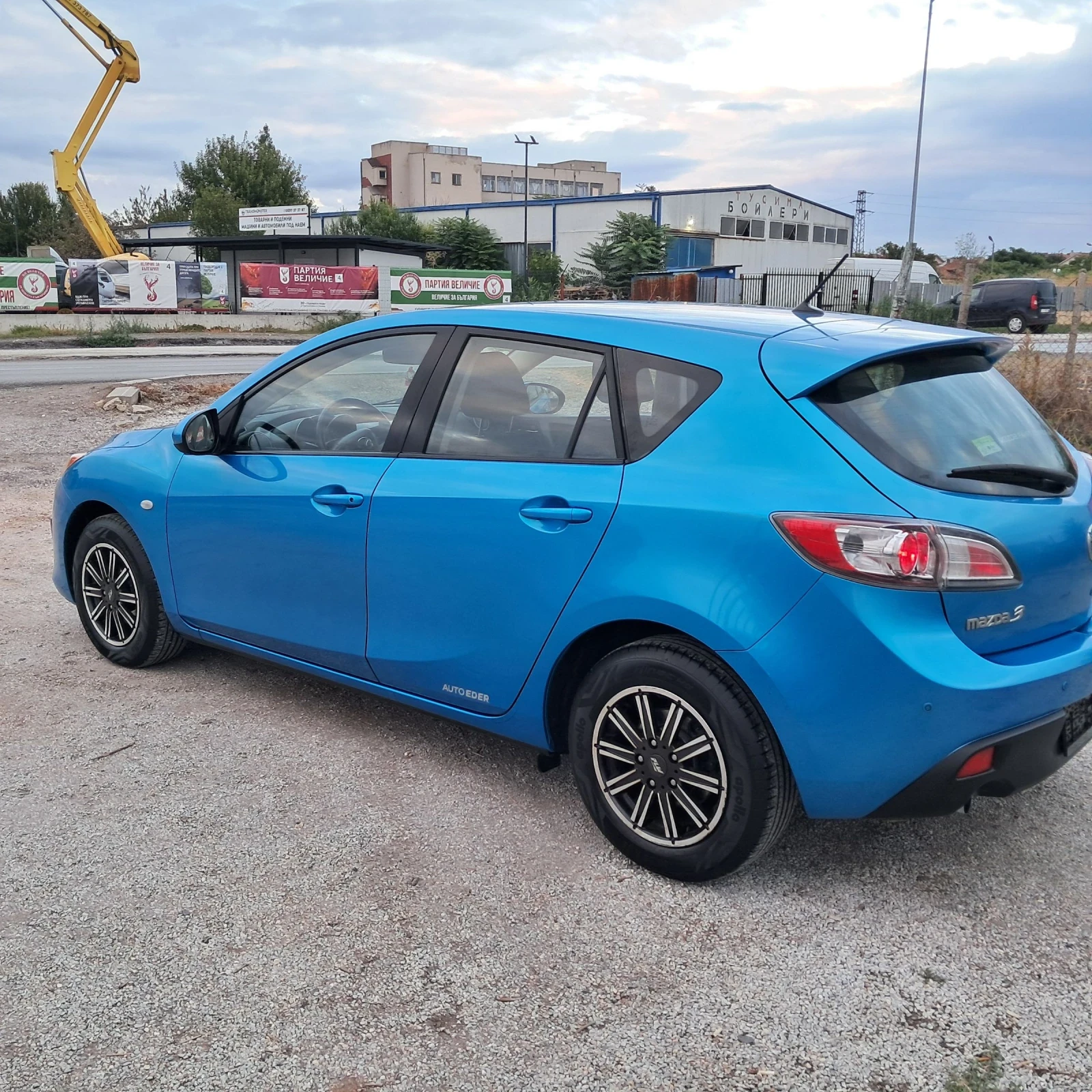 Mazda 3 1.6i | Mobile.bg   2