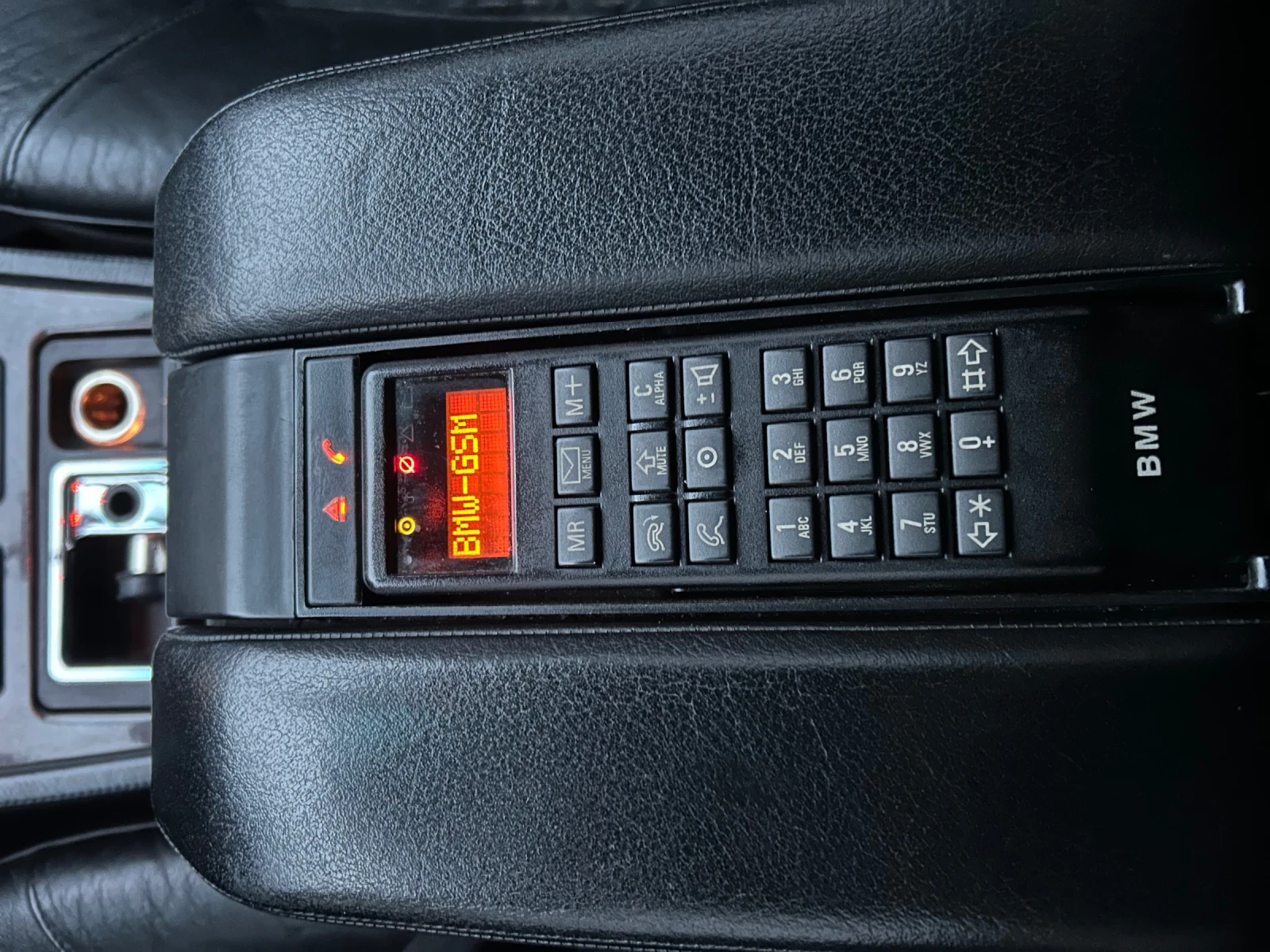 BMW 740  - изображение 10