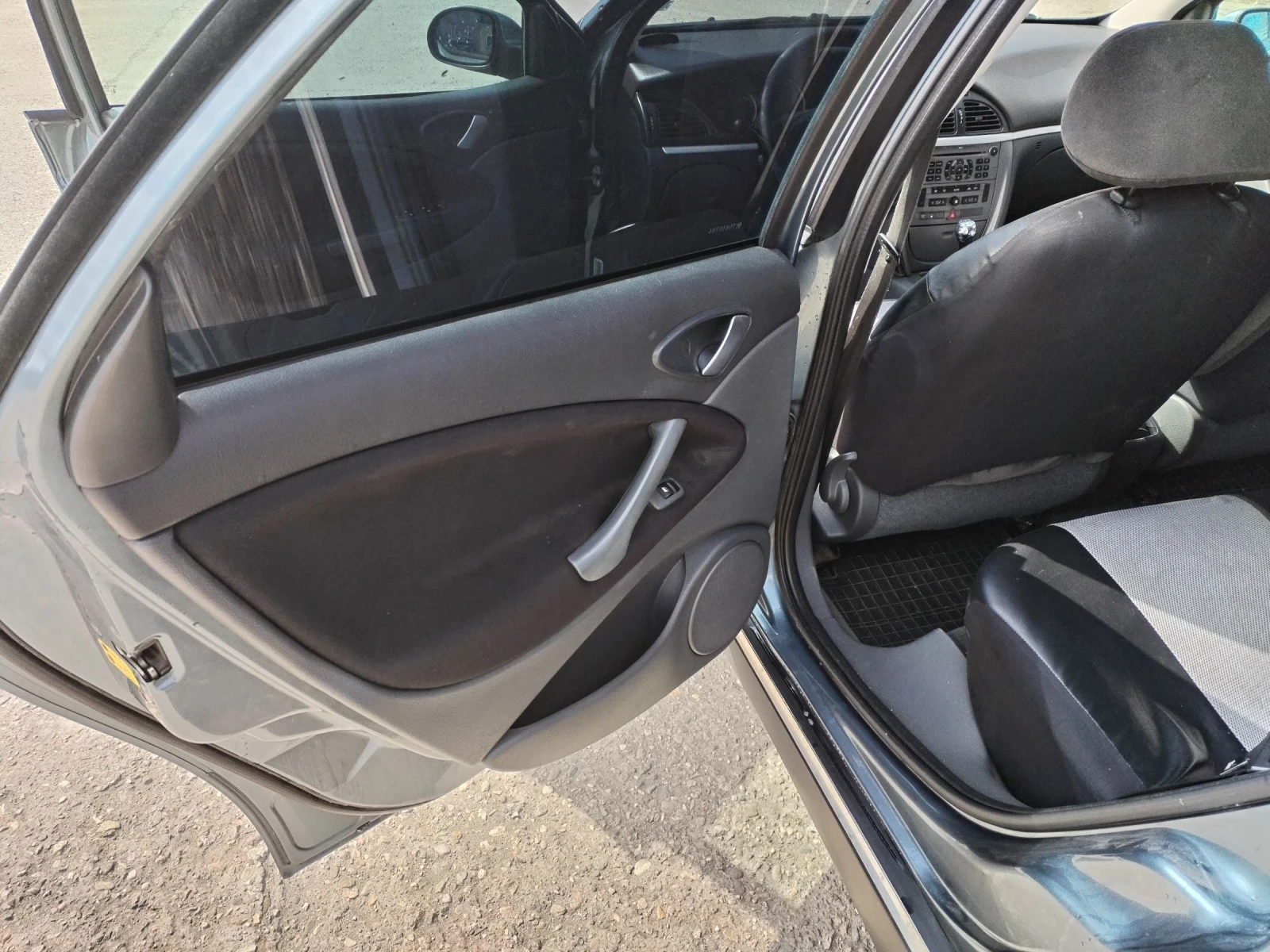 Citroen C5 1, 6HDI , снимка 11 - Автомобили и джипове - 54010265