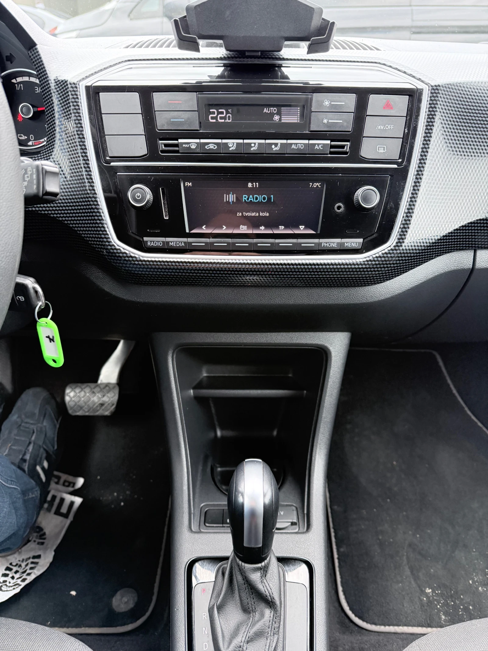 VW Up, снимка 9 - Автомобили и джипове - 54627869