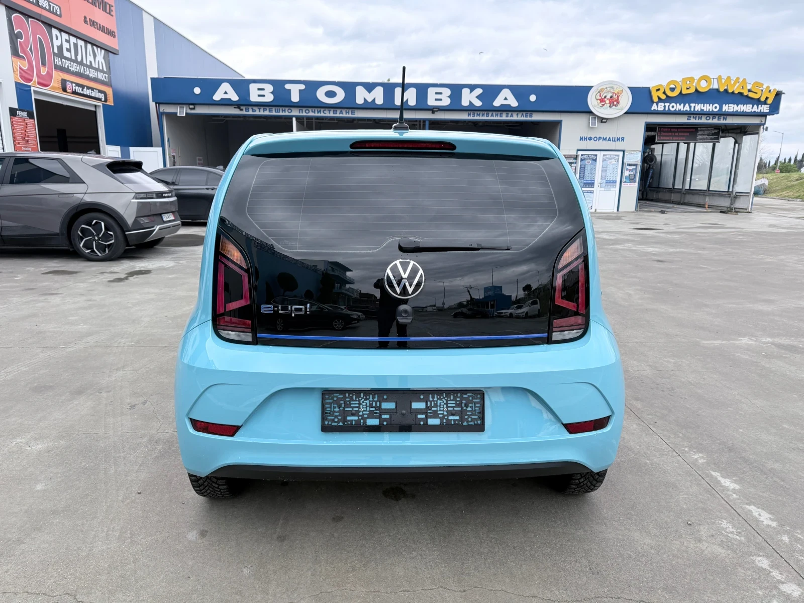 VW Up, снимка 7 - Автомобили и джипове - 54627869