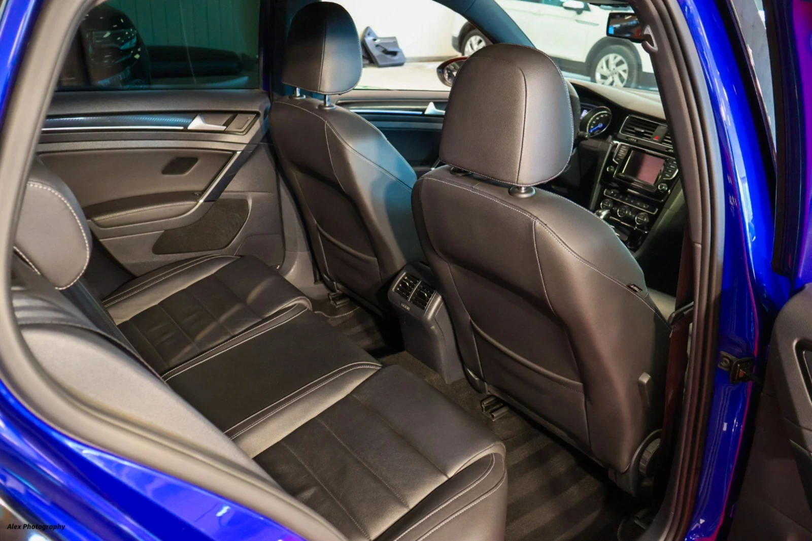 VW Golf R | 2.0TSI 300hp | DSG6 | 4Motion , снимка 12 - Автомобили и джипове - 54886847