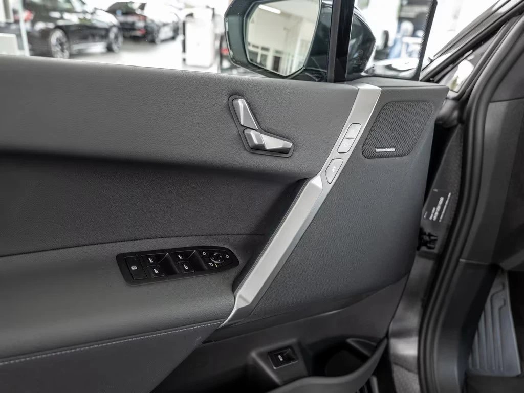 BMW iX xDRIVE 45 NAVI CAMERA , снимка 10 - Автомобили и джипове - 54995403