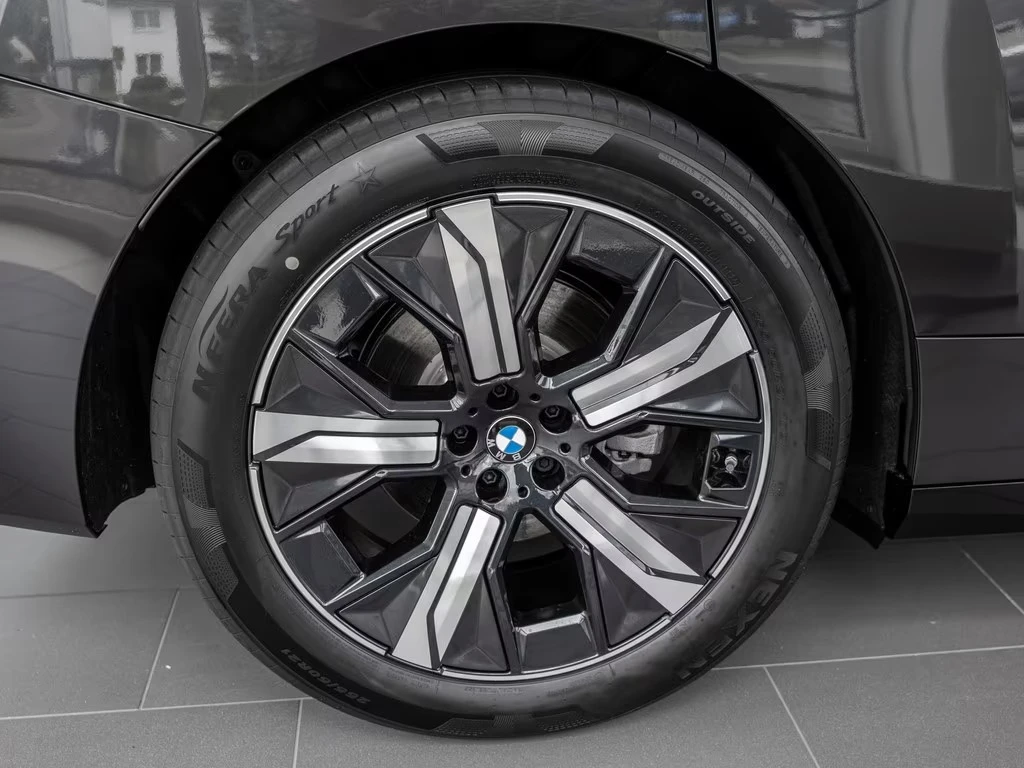 BMW iX xDRIVE 45 NAVI CAMERA , снимка 5 - Автомобили и джипове - 54995403