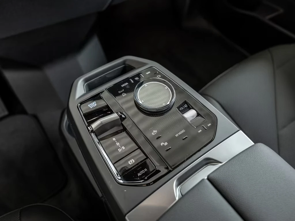 BMW iX xDRIVE 45 NAVI CAMERA , снимка 9 - Автомобили и джипове - 54995403