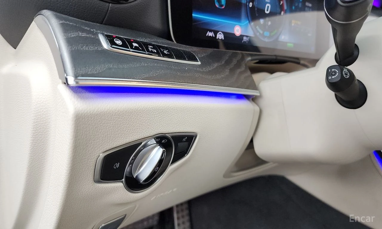 Mercedes-Benz CLS 450 4MATIC* AMG* LINE* BURMESTER* ОБДУХВАНЕ* ХЕДЪП* , снимка 7 - Автомобили и джипове - 55029079