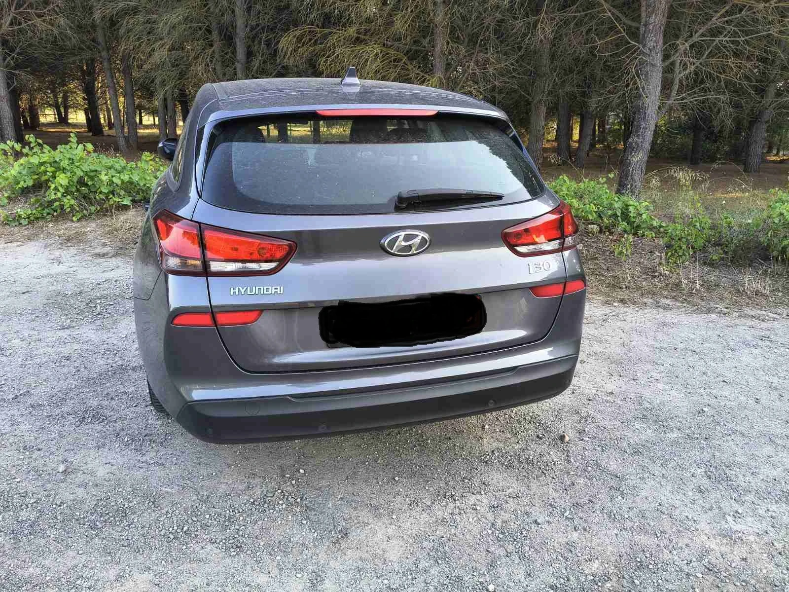 Hyundai I30 1, 4, снимка 11 - Автомобили и джипове - 55189660