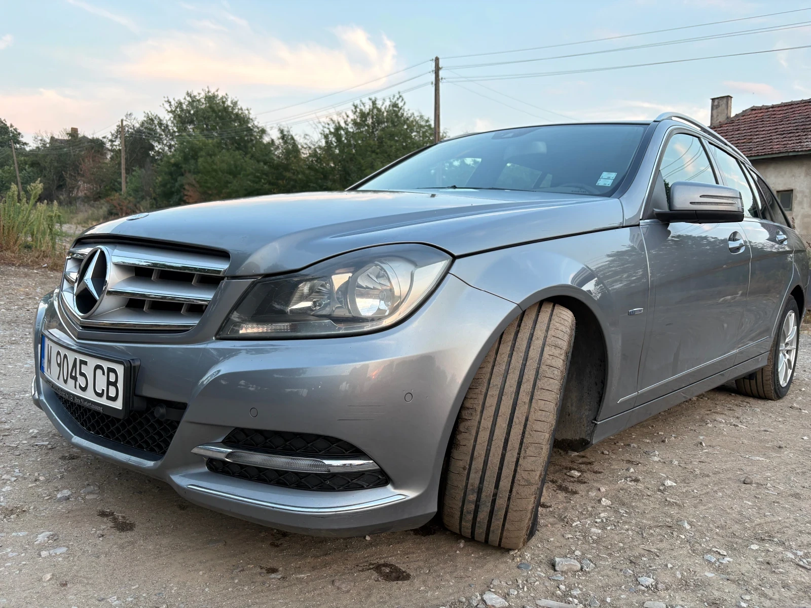 Mercedes-Benz C 220 Avangard, снимка 11 - Автомобили и джипове - 55710301