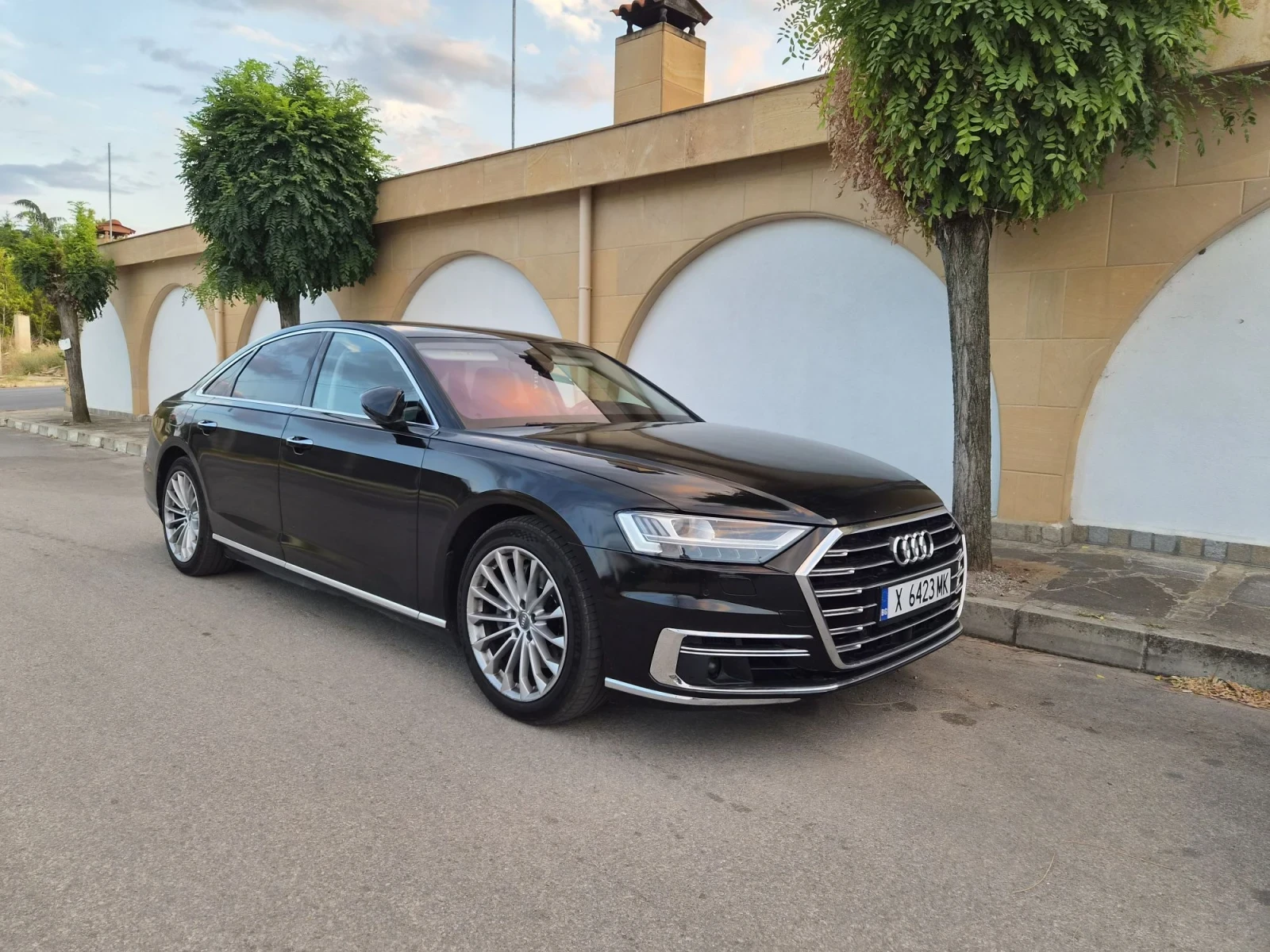 Audi A8, снимка 2 - Автомобили и джипове - 56038502