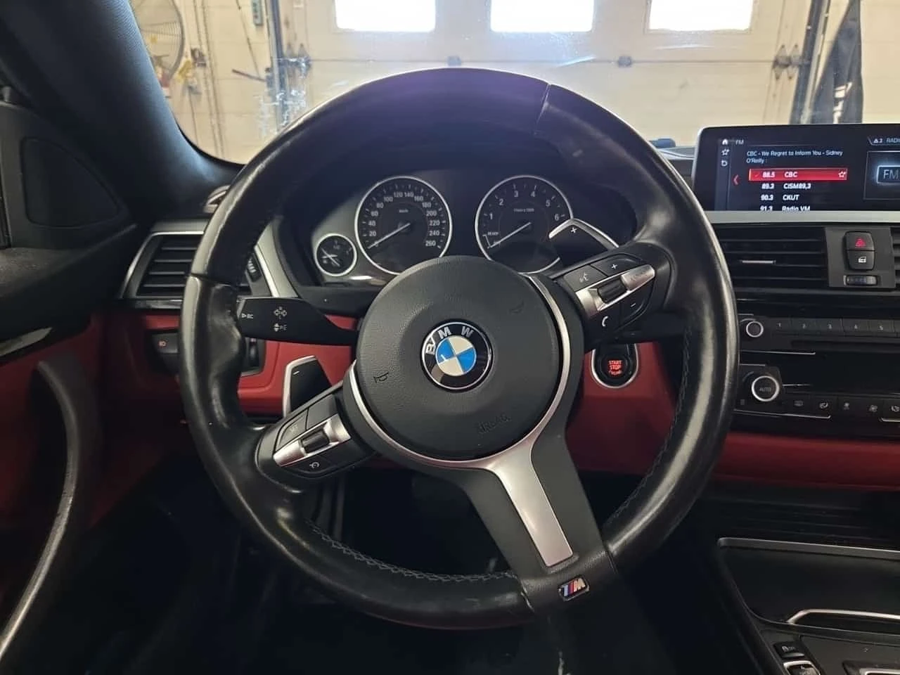 BMW 430 I XDRIVE| M-PACK| ЧЕРВЕН САЛОН| MEMORY| PANO| , снимка 17 - Автомобили и джипове - 56207588