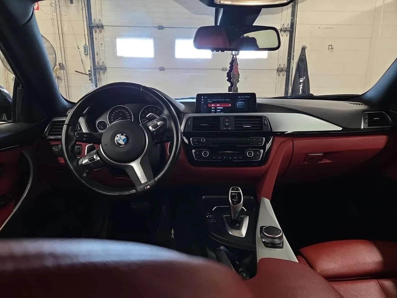 BMW 430 I XDRIVE| M-PACK| ЧЕРВЕН САЛОН| MEMORY| PANO| , снимка 10 - Автомобили и джипове - 56207588