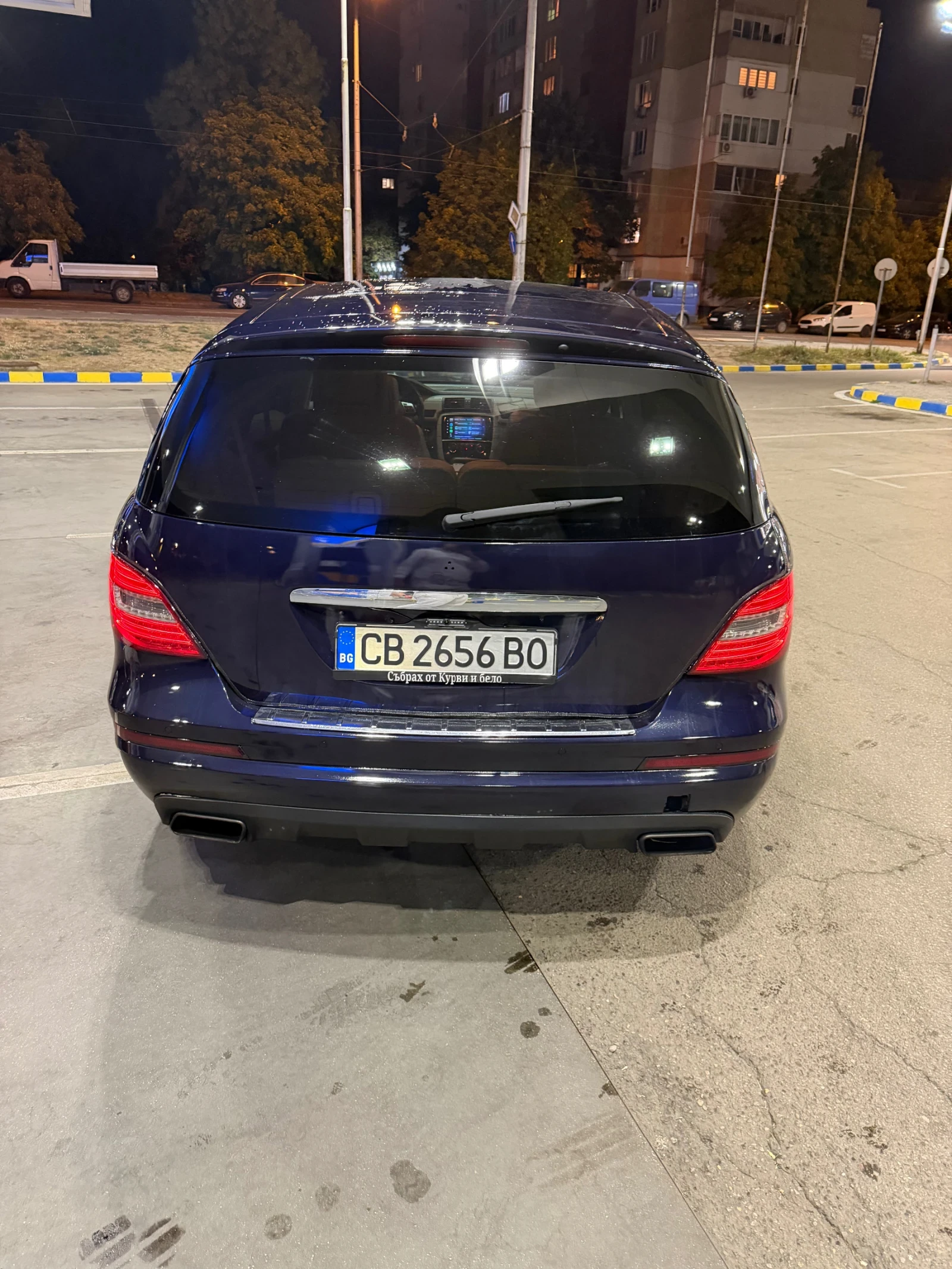 Mercedes-Benz R 320, снимка 5 - Автомобили и джипове - 56382259
