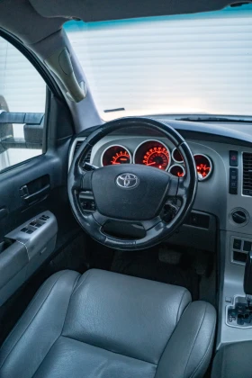Toyota Tundra 4x4 | Mobile.bg    10