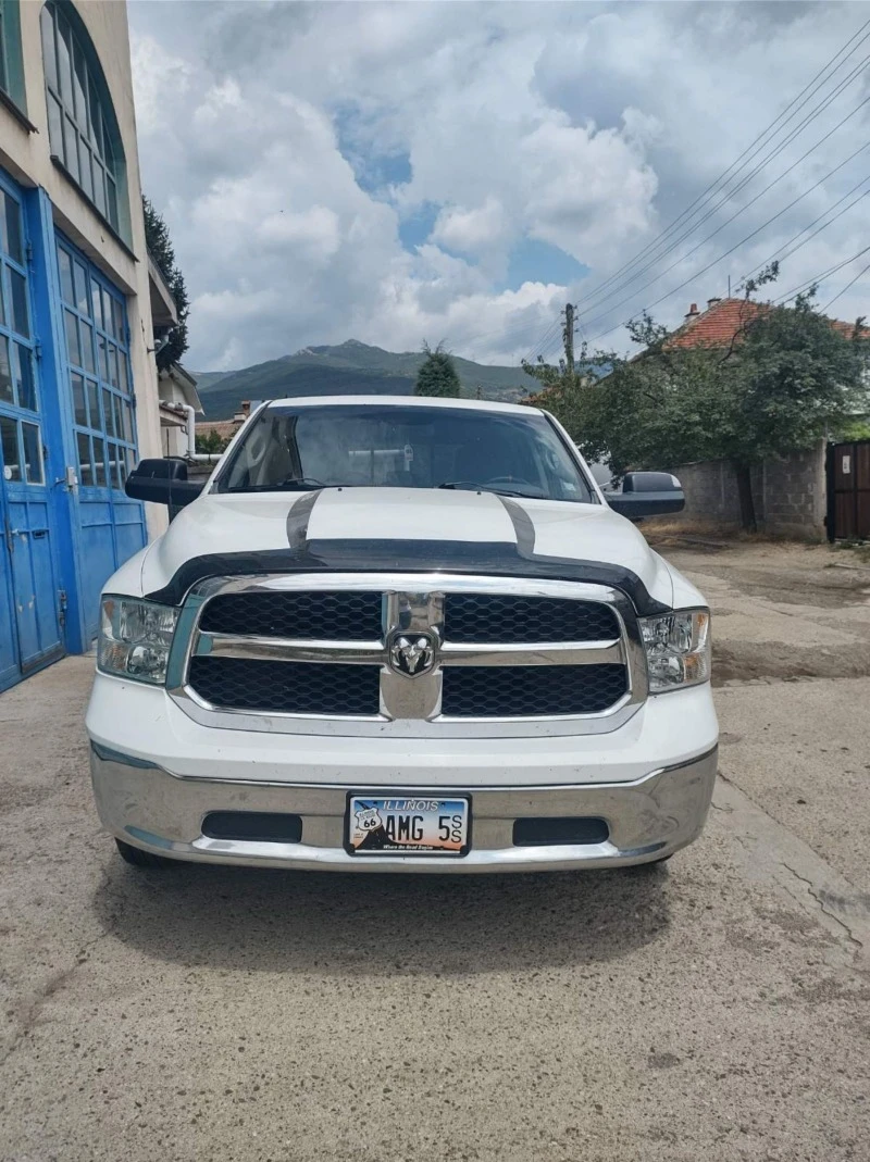 Dodge RAM 1500 Пикап, снимка 8 - Автомобили и джипове - 47439055