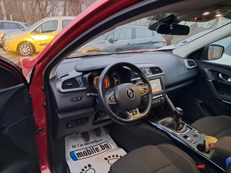 Renault Kadjar 1.5 dci 110ks. EURO6, снимка 13 - Автомобили и джипове - 48995296