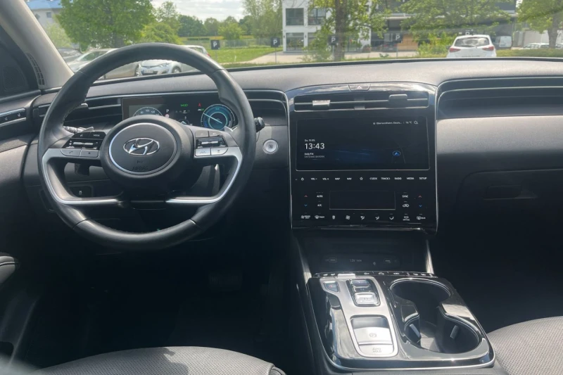 Hyundai Tucson PHEV/230HP/LED/PANO/KLESS/CAM/NAVI/545v, снимка 10 - Автомобили и джипове - 50517812