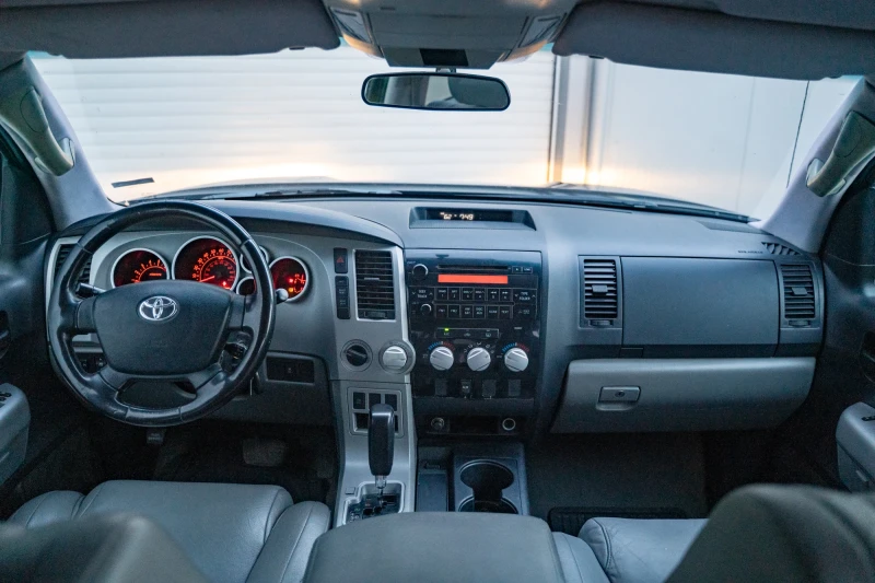 Toyota Tundra 4x4, снимка 9 - Автомобили и джипове - 51359481