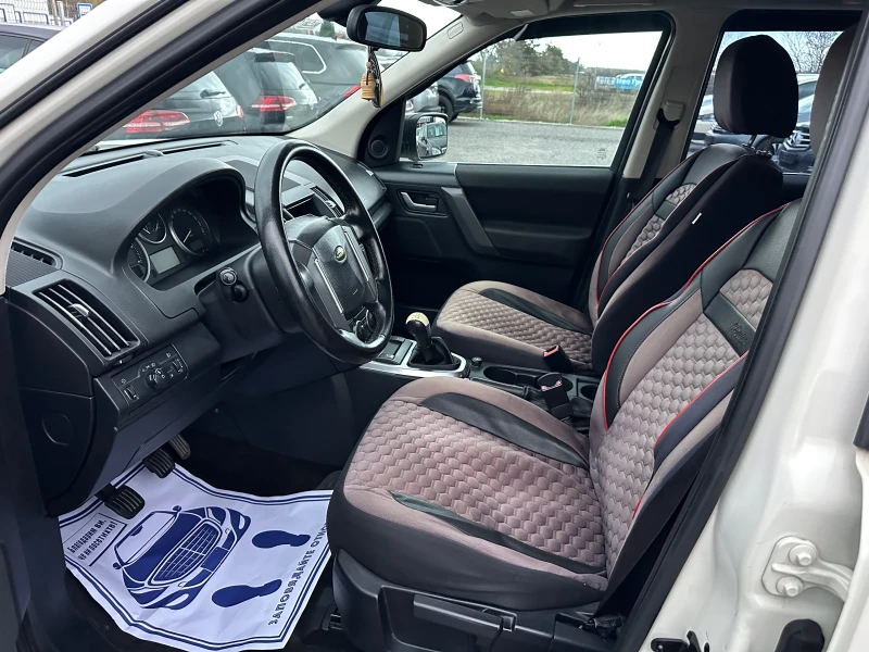 Land Rover Freelander, снимка 9 - Автомобили и джипове - 52666162