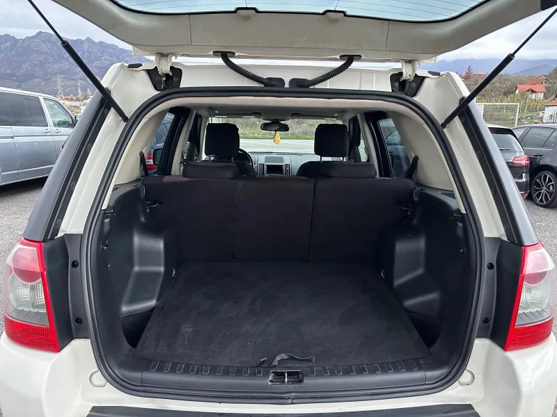 Land Rover Freelander, снимка 16 - Автомобили и джипове - 52666162