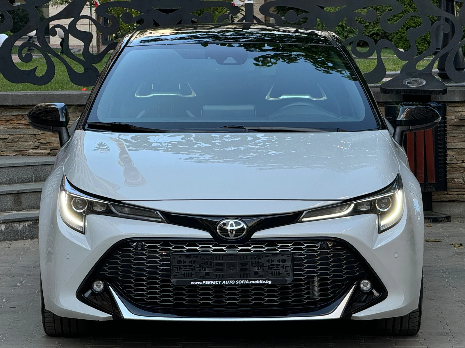 Toyota Corolla 2.0GR-HYBRID-KEYLESS GO-ПОДГРЕВ-КАМЕРА-УНИКАT-FULL - изображение 7