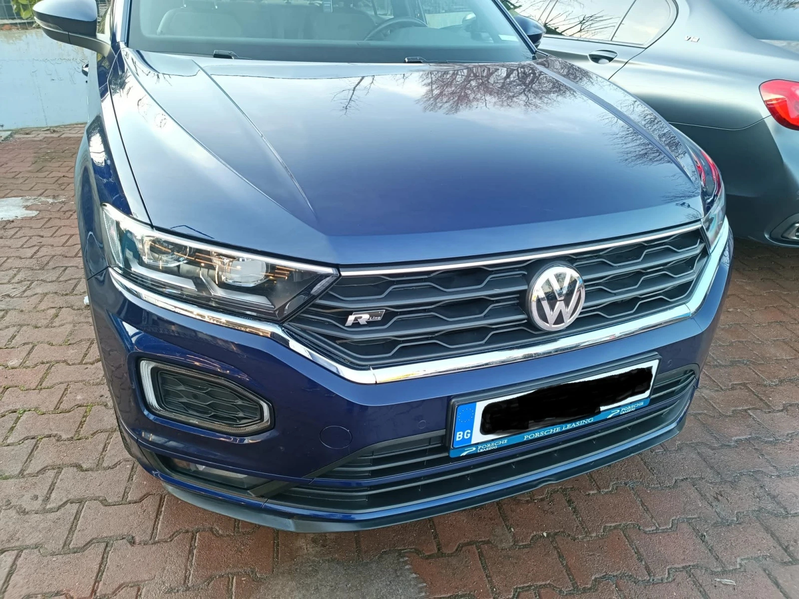 VW T-Roc R-Sport 2.0 TSI 4MOTION BMT - изображение 3