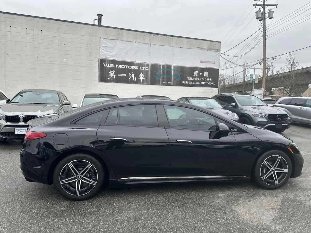 Mercedes-Benz EQE 500 4MATIC Sedan/ОБДУХВАНЕ/HUD/360/AMBIENT/DIS, снимка 4 - Автомобили и джипове - 53925415