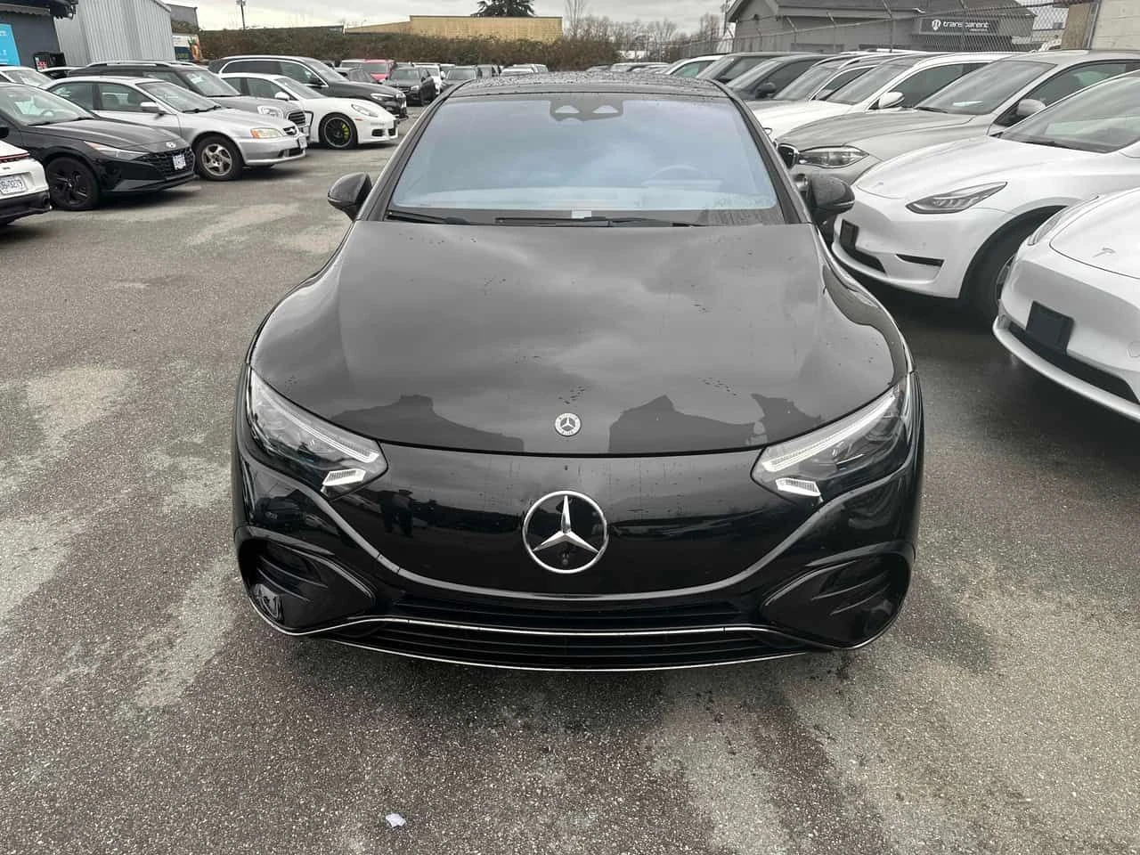 Mercedes-Benz EQE 500 4MATIC Sedan/ОБДУХВАНЕ/HUD/360/AMBIENT/DIS, снимка 2 - Автомобили и джипове - 53925415