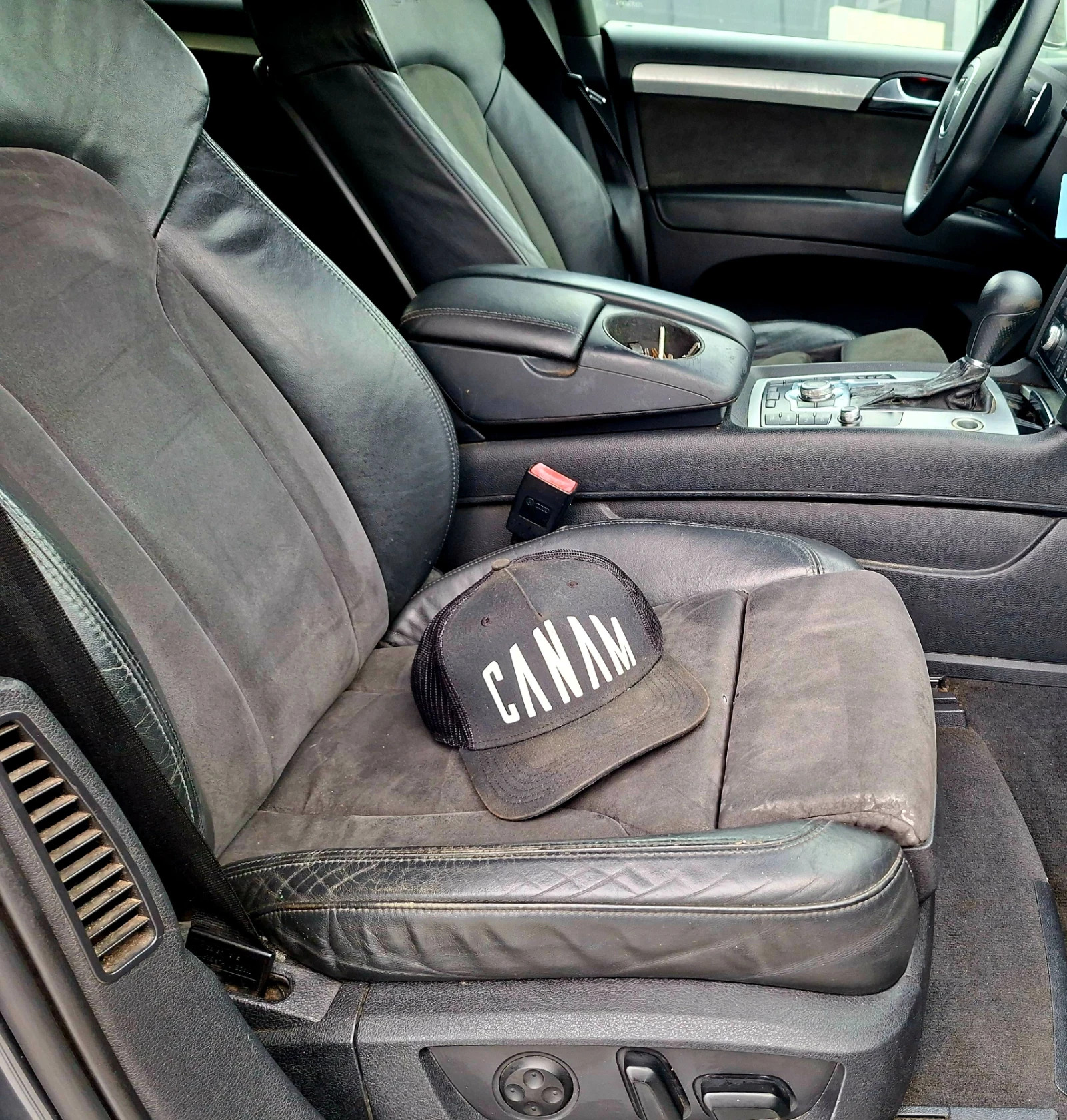 Audi Q7 3.0TDI  S-LINE  7Места , снимка 15 - Автомобили и джипове - 54360586