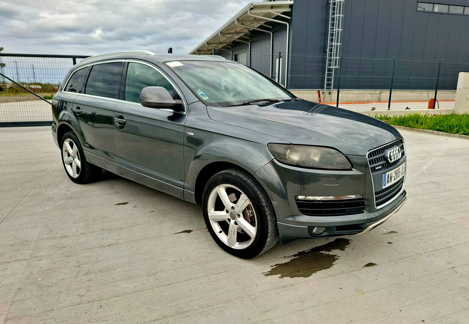 Audi Q7 3.0TDI  S-LINE  7Места , снимка 3 - Автомобили и джипове - 54360586