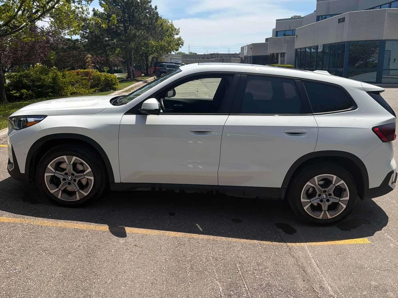 BMW X1 xDrive28i  CARFAX, снимка 2 - Автомобили и джипове - 54687773