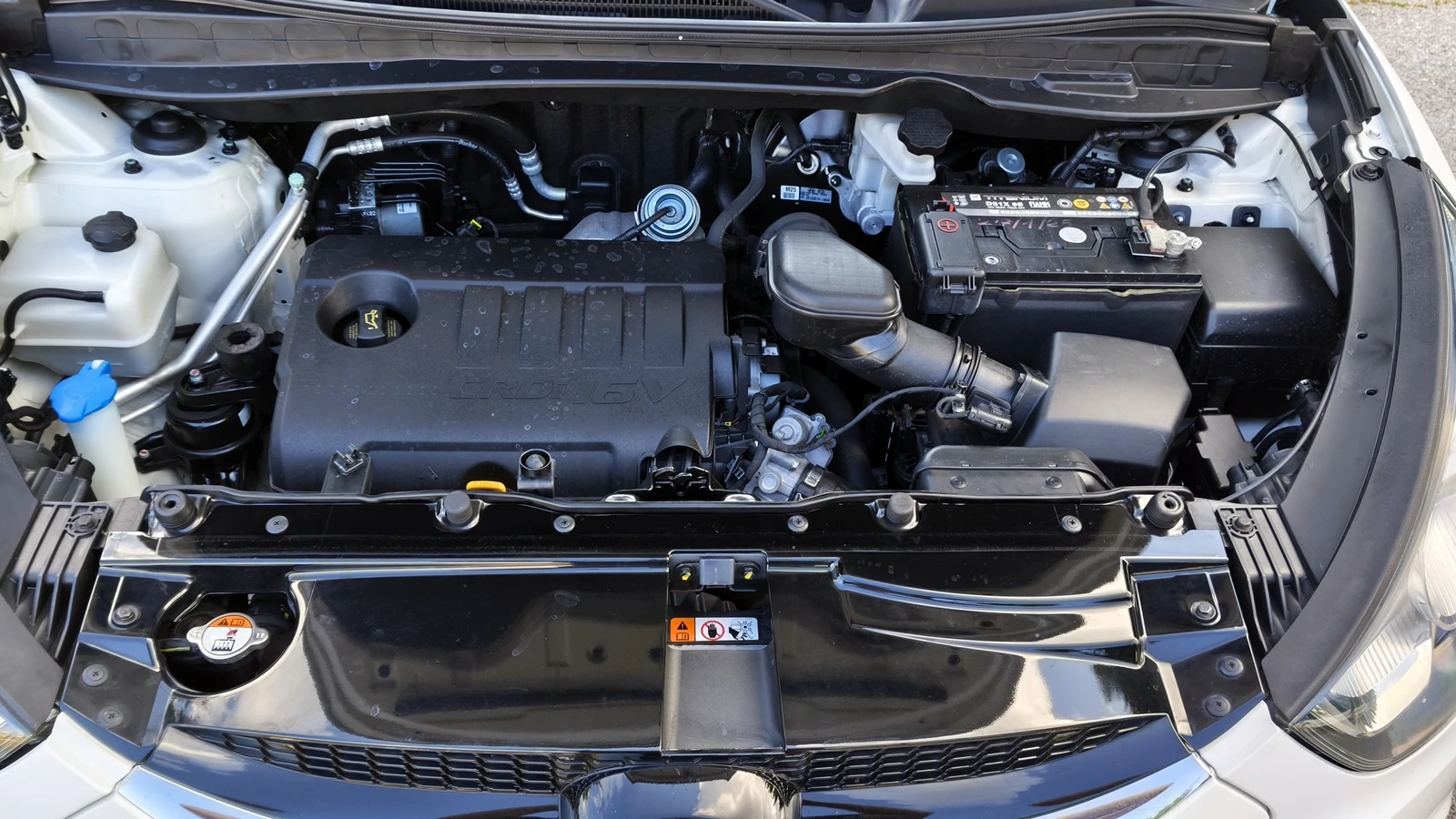 Hyundai IX35 1.7CRDI 120 000 km., снимка 17 - Автомобили и джипове - 55090097