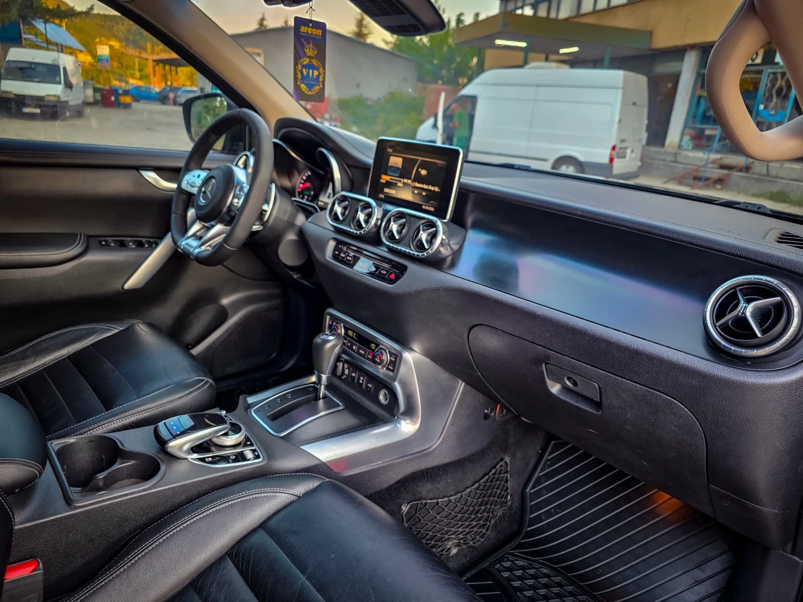 Mercedes-Benz X-Klasse 350cdi= 360 = OFROAD PACKET= , снимка 12 - Автомобили и джипове - 55579346