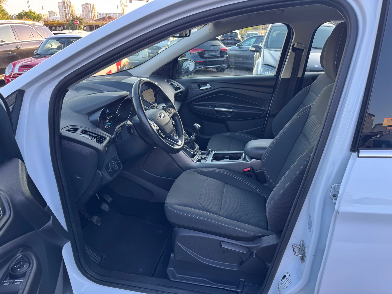 Ford Kuga 2.0TDCi. 4x4, 150к.с., снимка 9 - Автомобили и джипове - 56080710