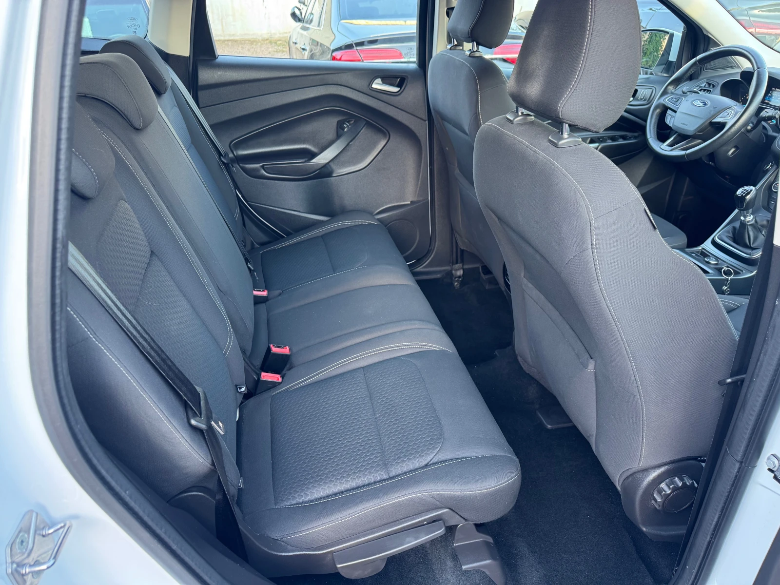 Ford Kuga 2.0TDCi. 4x4, 150к.с., снимка 11 - Автомобили и джипове - 56080710