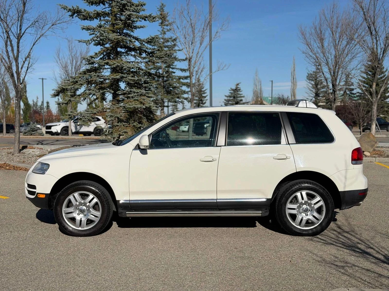 VW Touareg, снимка 7 - Автомобили и джипове - 56728883