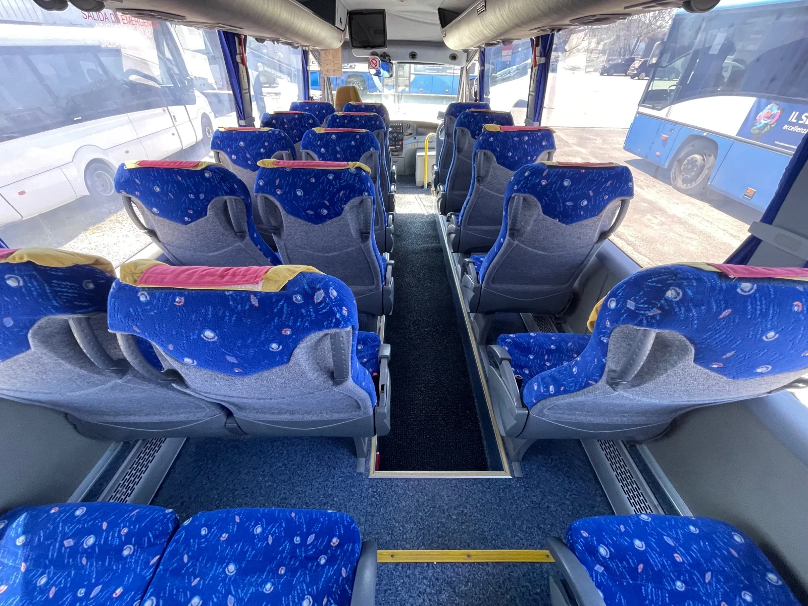Iveco Daily 65C 23 места големи багажници - изображение 8