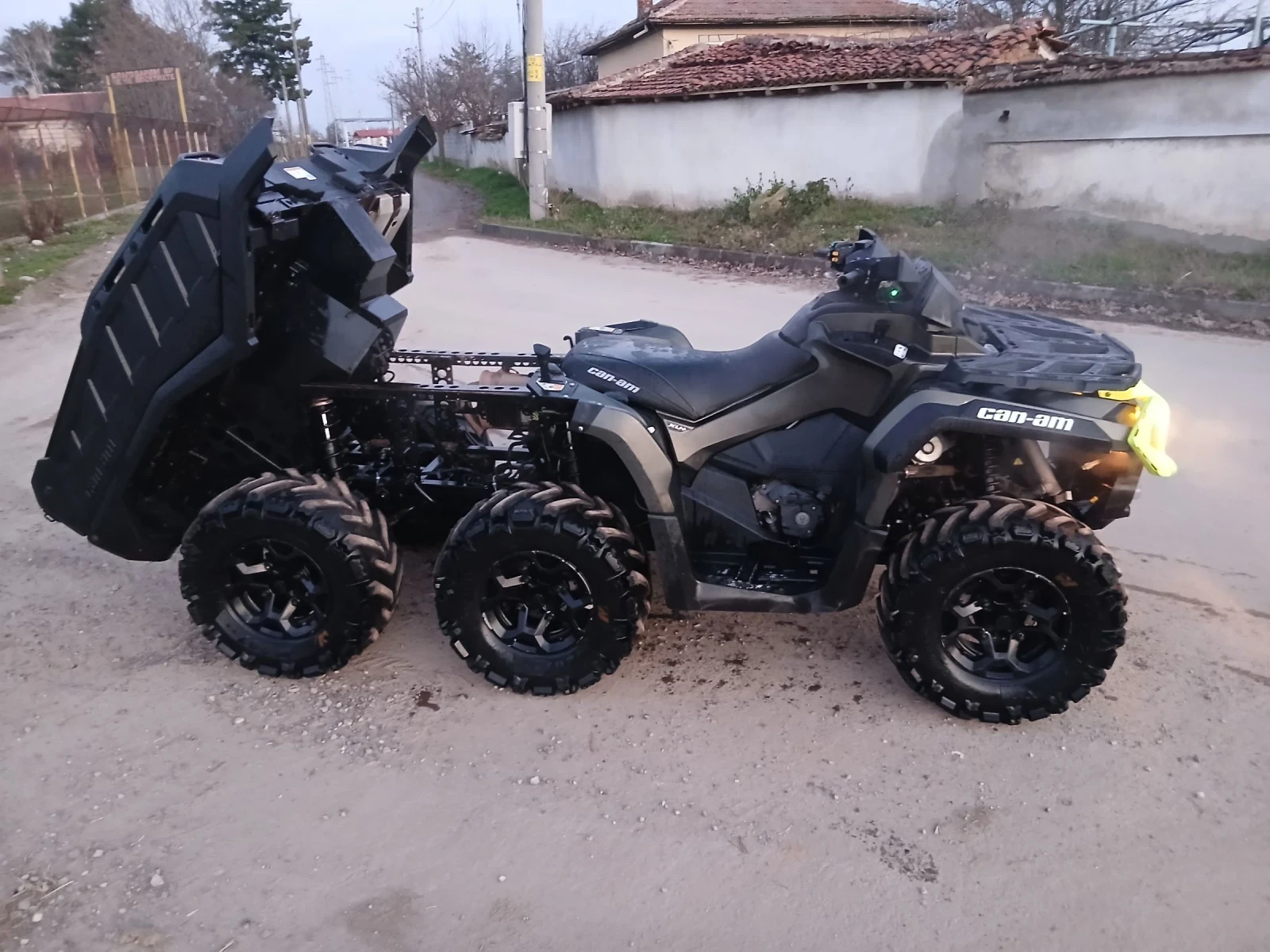 Can-Am Outlander 6X6 OUTLANDER 1000XU  | Mobile.bg � ����������� 8