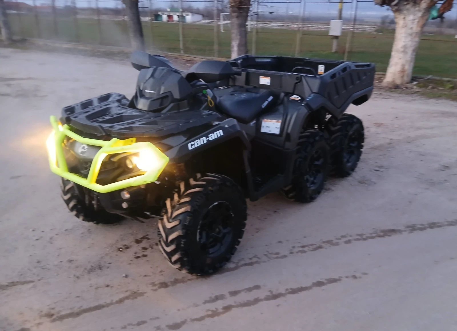 Can-Am Outlander 6X6 OUTLANDER 1000XU  | Mobile.bg � ����������� 1