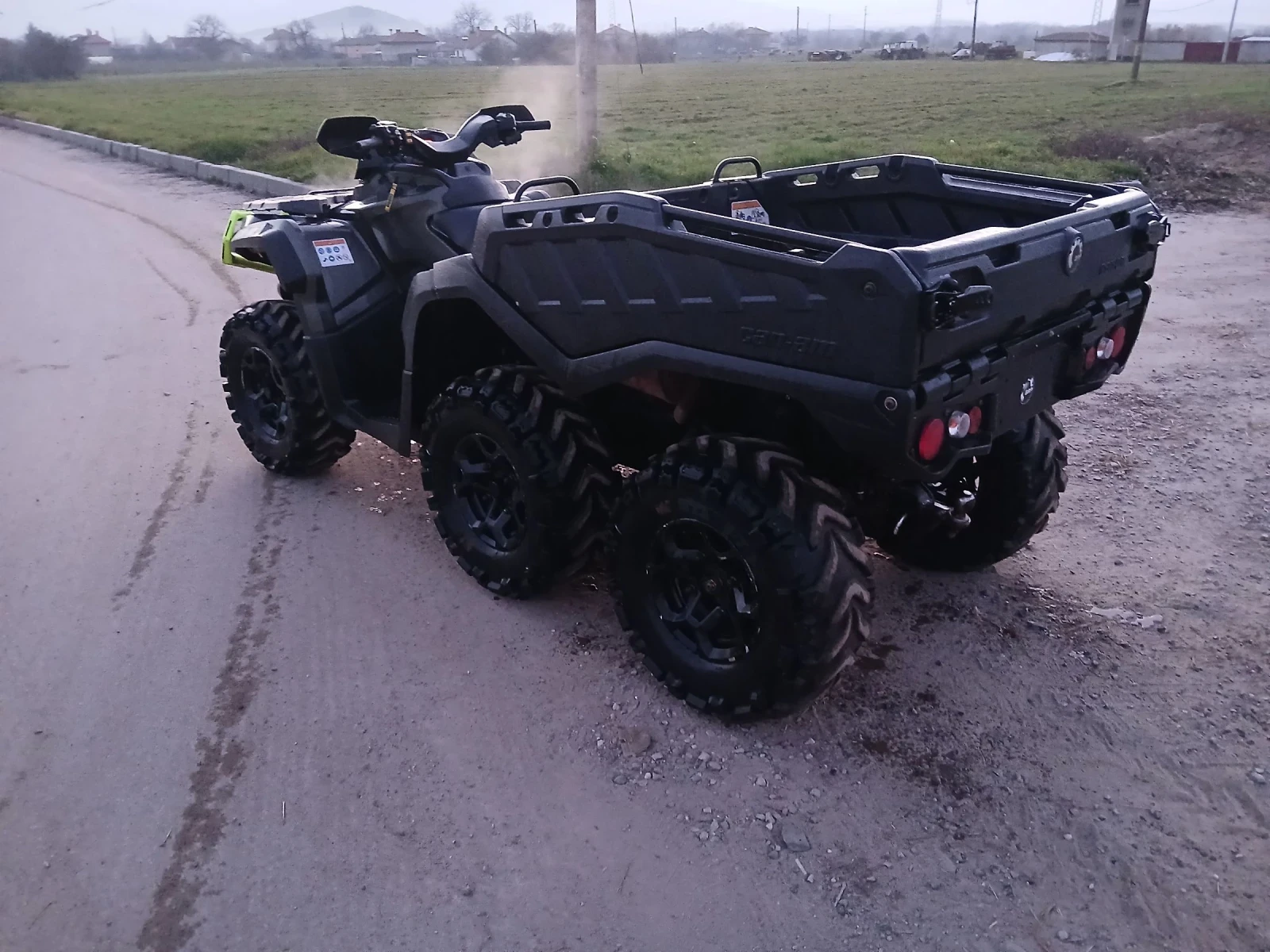 Can-Am Outlander 6X6 OUTLANDER 1000XU  | Mobile.bg � ����������� 6