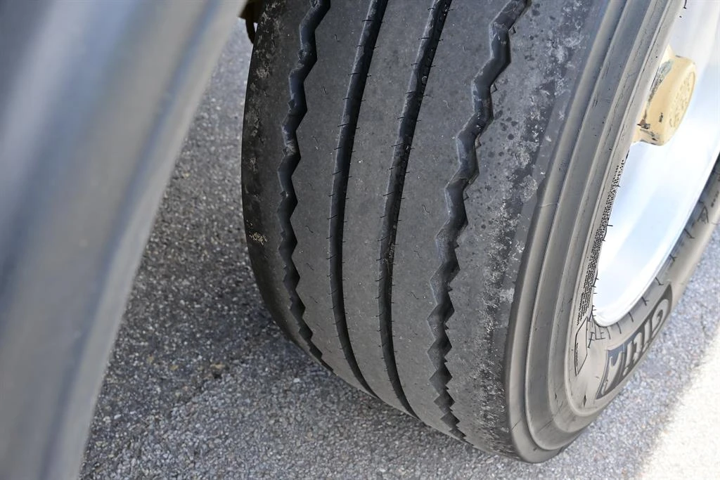 �� ������ Heut 25.2 25.000L ���� | Mobile.bg � ����������� 11